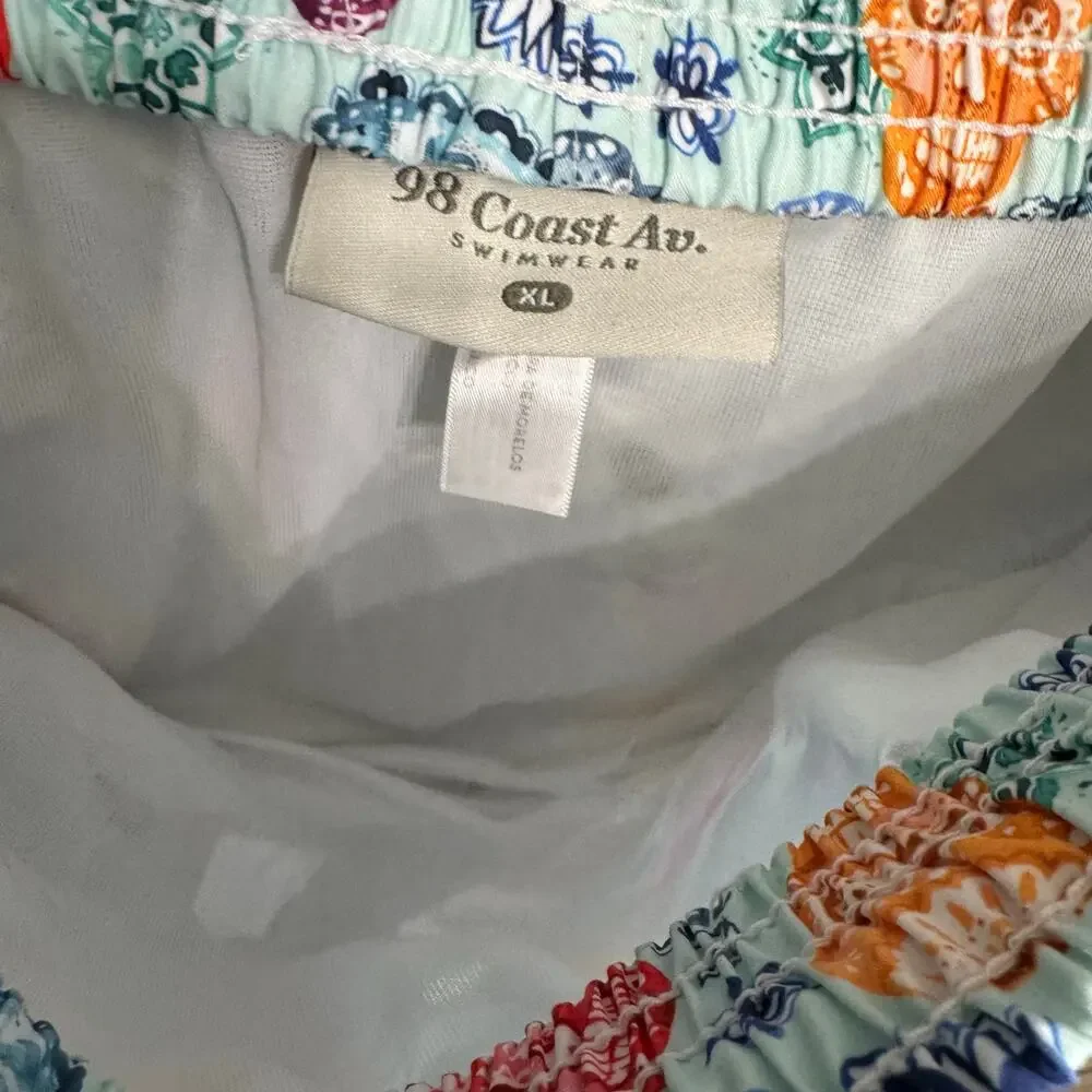 98 Coast Av. 98 coast